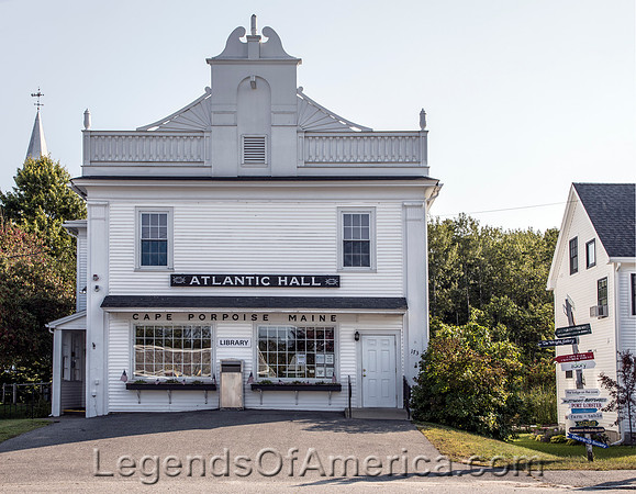 KennebunkportMECapePorposeLibraryHighsmith2017