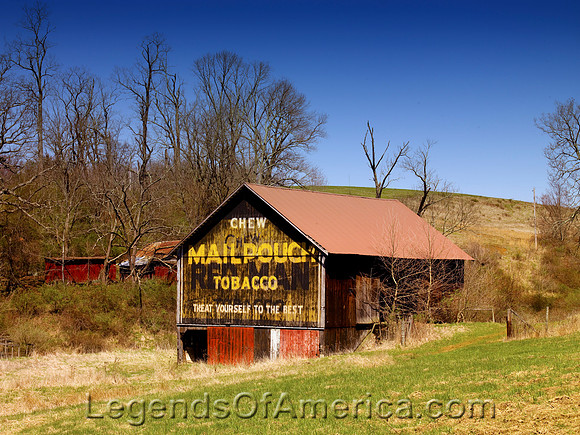 Mail pouch barn on historic National Road, Ohio, Carol Highsmith,2009