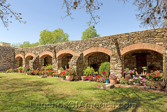 Mission EspadaStoneArchwaySanAntonioHighsmith