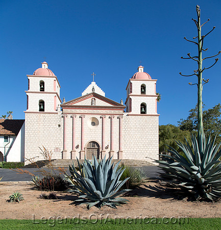 Mission Santa BarbaraCACarolHighsmith2012