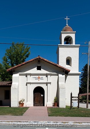 MissionSantaCruzCACarolHighsmith2012