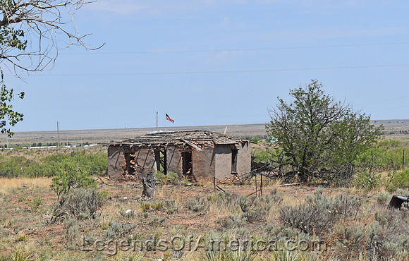 Glenrio, TX-NM - Old Building, 2022
