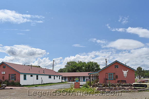 Cimarron, NM - Inn