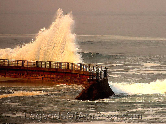 La Jolla, CA - Sea Wall