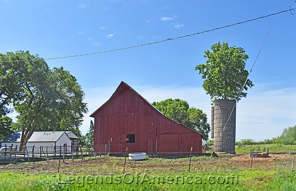 New Strawn, KS - Barn