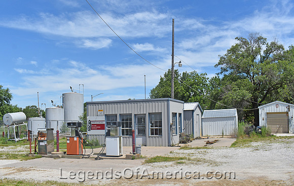 Moline, KS - Gas Station