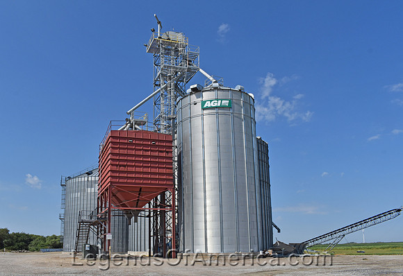 Narka, KS - Silos