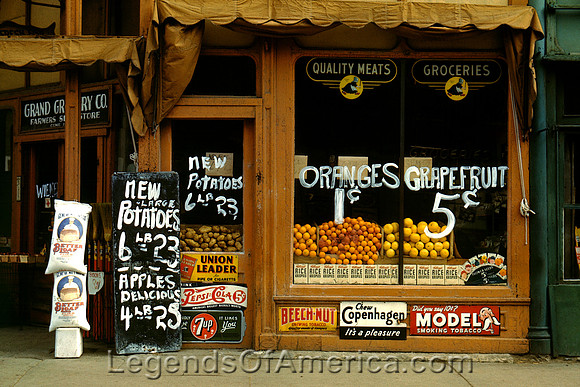 Lincoln, NE - Grand Grocery