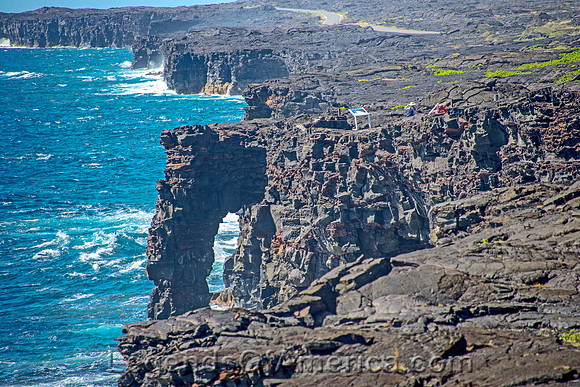 VolcanoesNationalParkSeaArchSGeiger-nps
