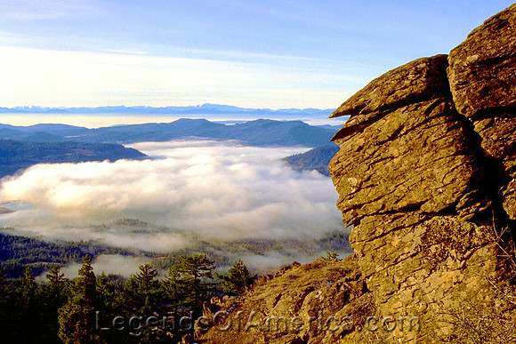 Flounce Rock, OR - View