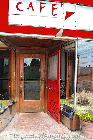 Louisiana, MO - Cafe Door