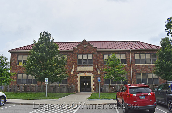 Tonganoxie, KS - High School