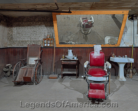 Ellinwood, KS - Underground Tunnel Display - 6