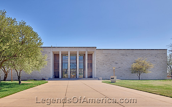 Abilene, KS - Eisenhower Presidential Library