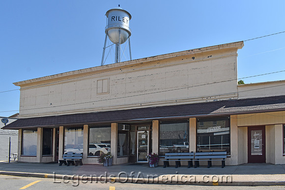 Riley, KS - Old Business Building - 4