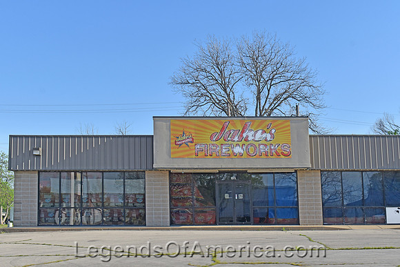 Coffeyville, KS - Jakes Fireworks