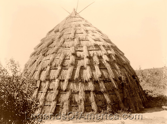 Wichita - Grass Hut, 1927