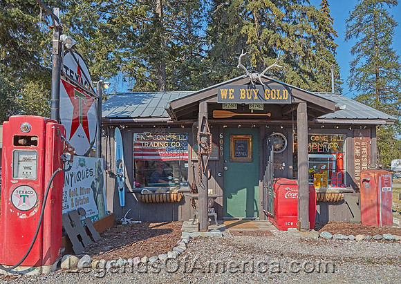 Whitefish, MT - Pine Cone Hill Trading Company