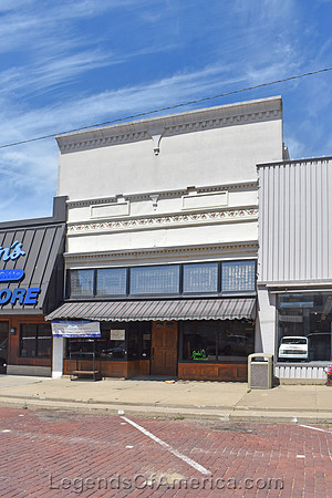 Howard, KS - Business Building