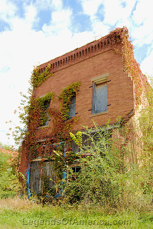 Lock Springs, MO - Kadzu Building