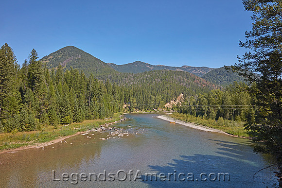 West Glacier VillageMTFlathead RiverCarolHighsmith2022