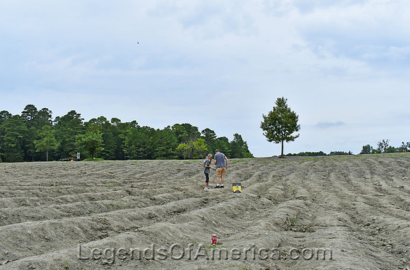 Murfreesboro, AR - Crater of Diamonds State Park