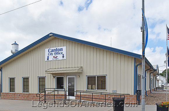 Canton, KS - City Offices
