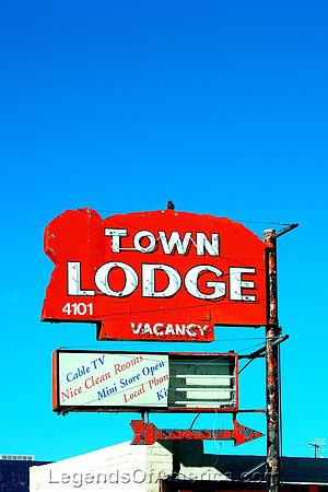 Albuquerque, NM - Town Lodge Sign