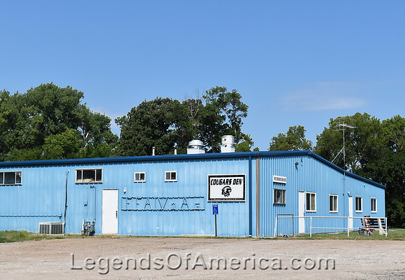 Morrowville, KS - Cougars Den