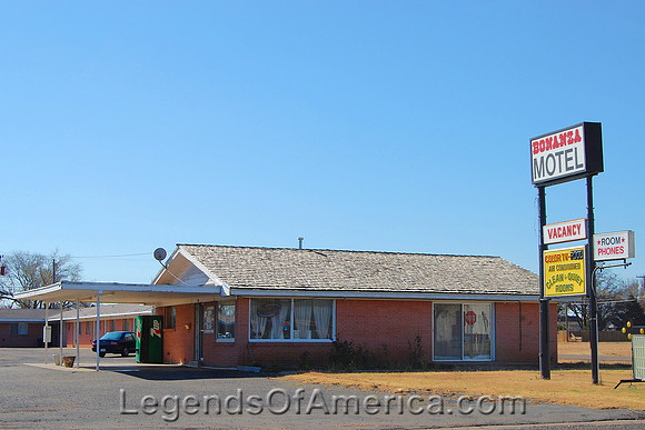 Vega, TX - Bonanza Motel