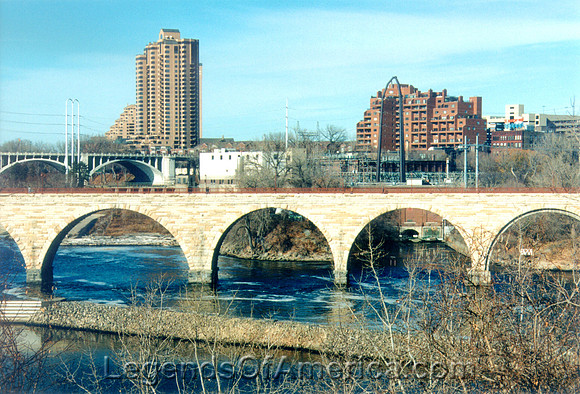 Minneapolis, MN - River View
