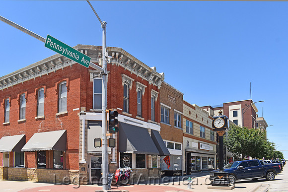 Independence, KS - Business Buildings