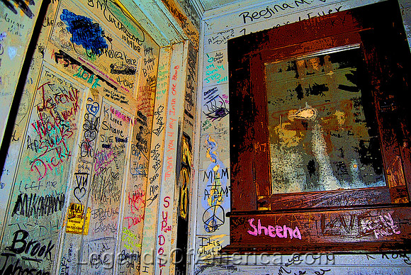 Natchez, MS - Under the Hill Saloon - Bathroom Graffiti - 2