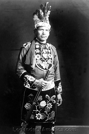Ojibway-Chippewa - Indian Man, 1918