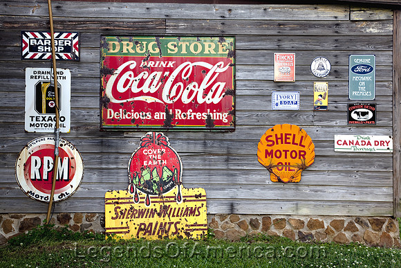 Cordova, AL - Barn With Signs