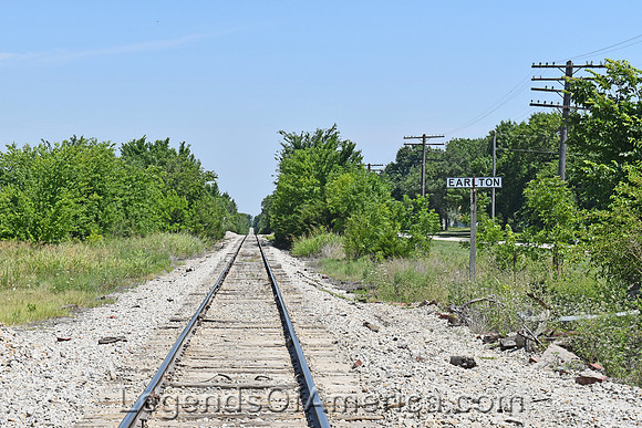 Earlton, KS - Railroad Signboard