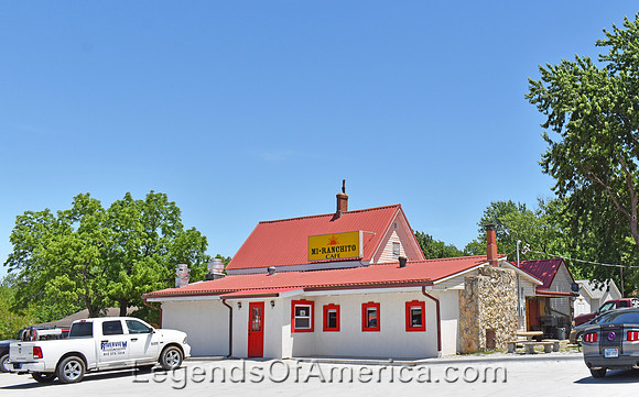 Mound City, KS - Restaurant