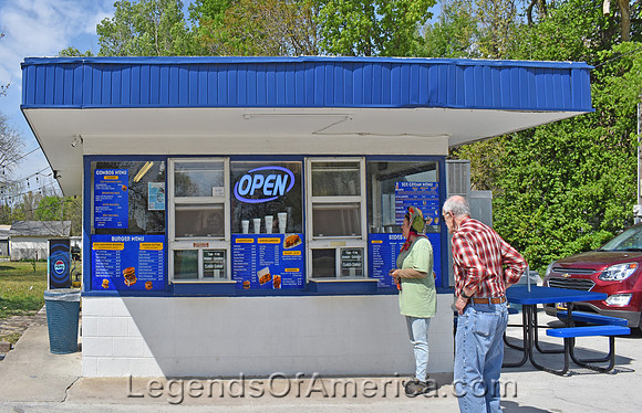 Fredonia, KS - Tri-Mee Drive-in