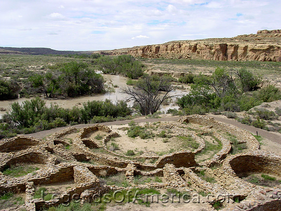 Chaco Canyon, NM - Pueblo del Arroyo