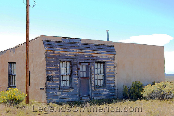 Carson, NM -  Area Old Building