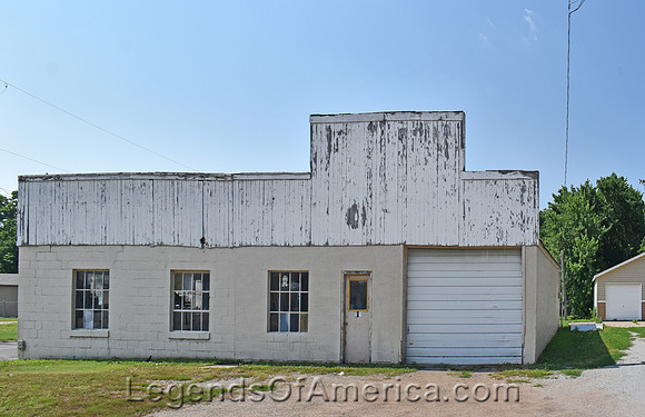 Colwich, KS - Old Garage
