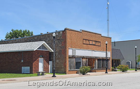 St. Paul, KS - Business Buildings