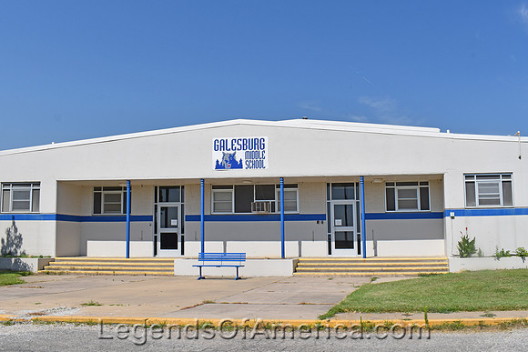 Galesburg, KS - Middle School