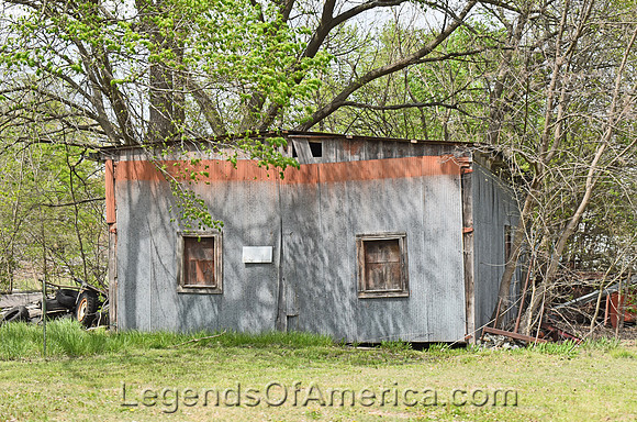Lafontaine, KS - Old Metal Building