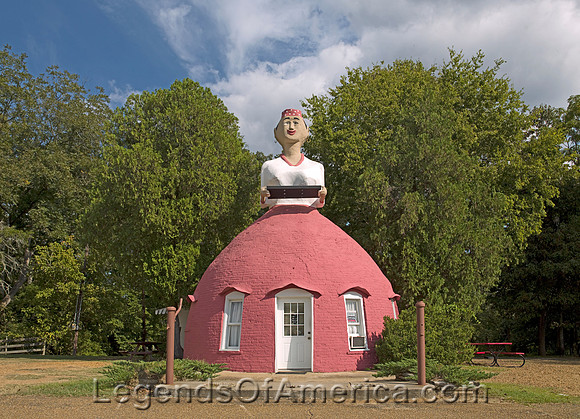 Natchez, MS - Mammys Cupboard Restaurant