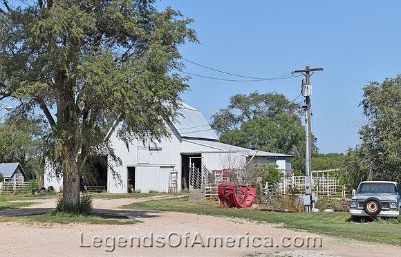 Republic, KS - Barn