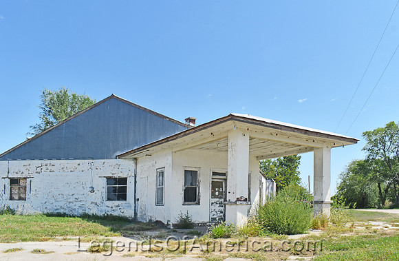 Greenleaf, KS - Old Gas Station - 2