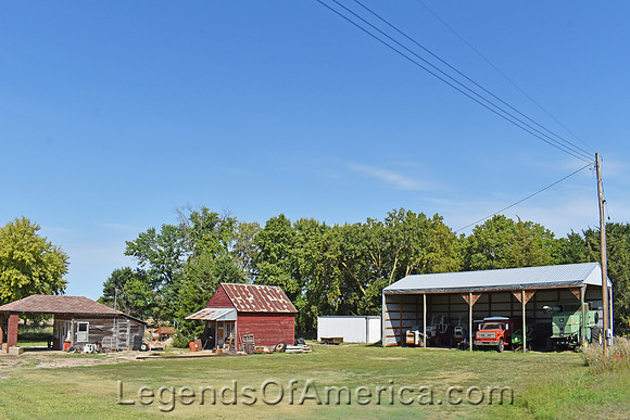 Talmo, KS - Buildings
