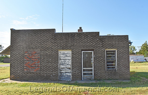 Galatia, KS - Building