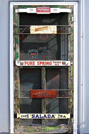 Cuba, MO - Bob's Gasoline Alley - 3